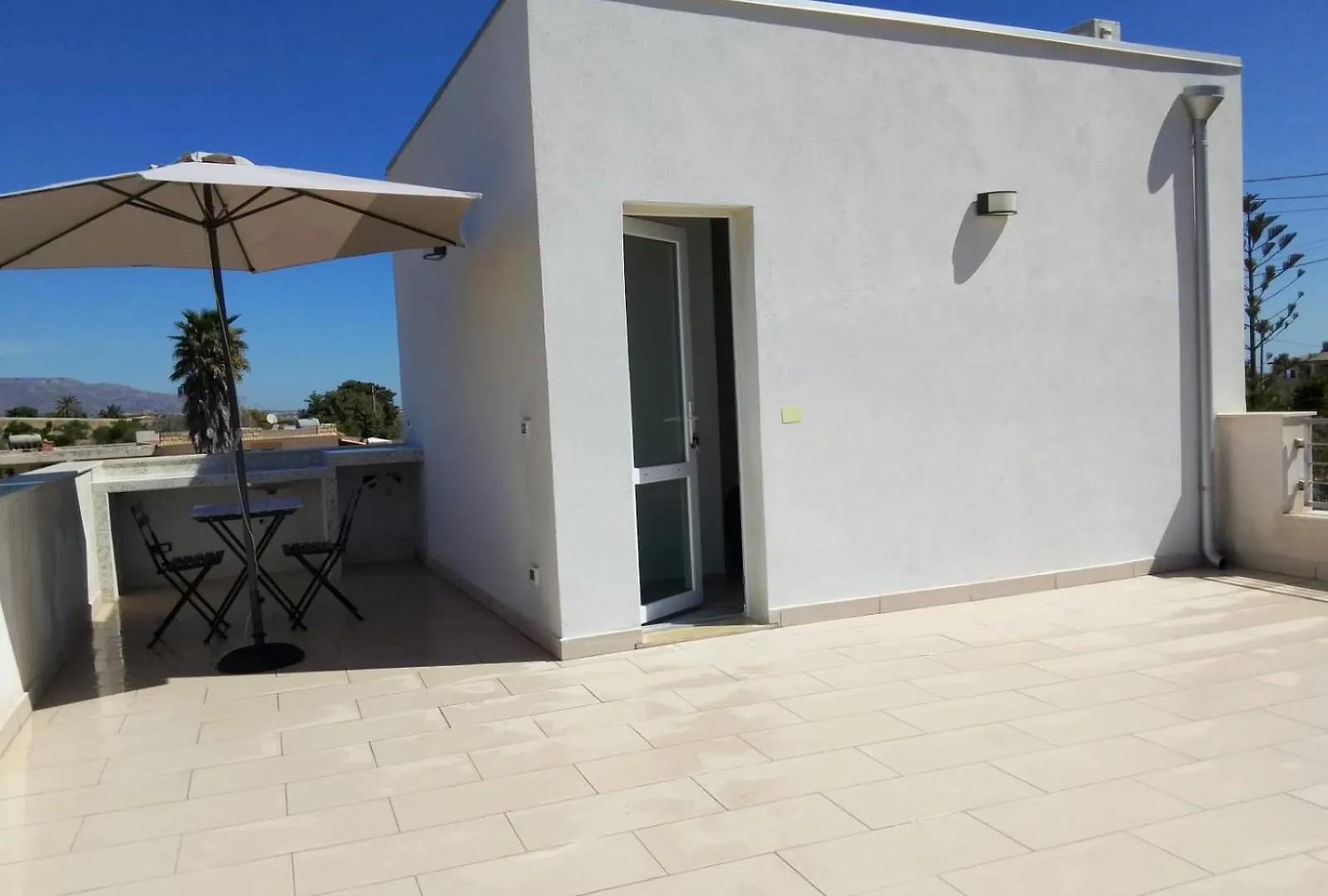 F&M Relax Room Noto Marina Lido di Noto ベッド・アンド・ブレックファスト